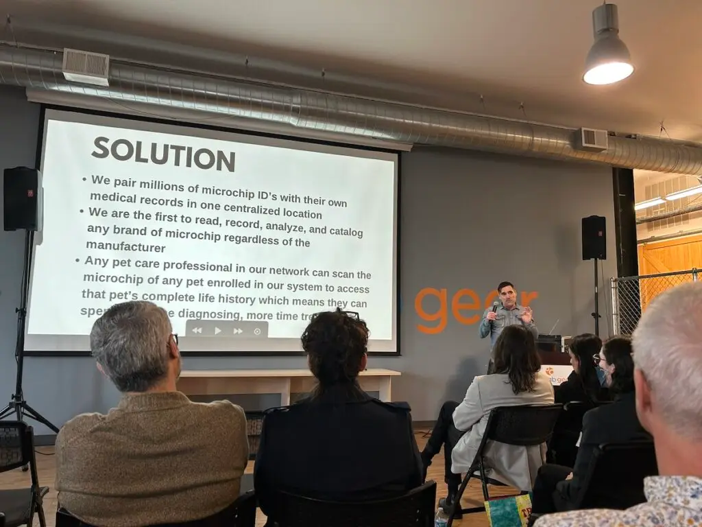 TECHNICAL.LY: These 10 startups vied for investor attention at the inaugural RustBuilt Startup Showdown 6 Peeva RustBuilt SS